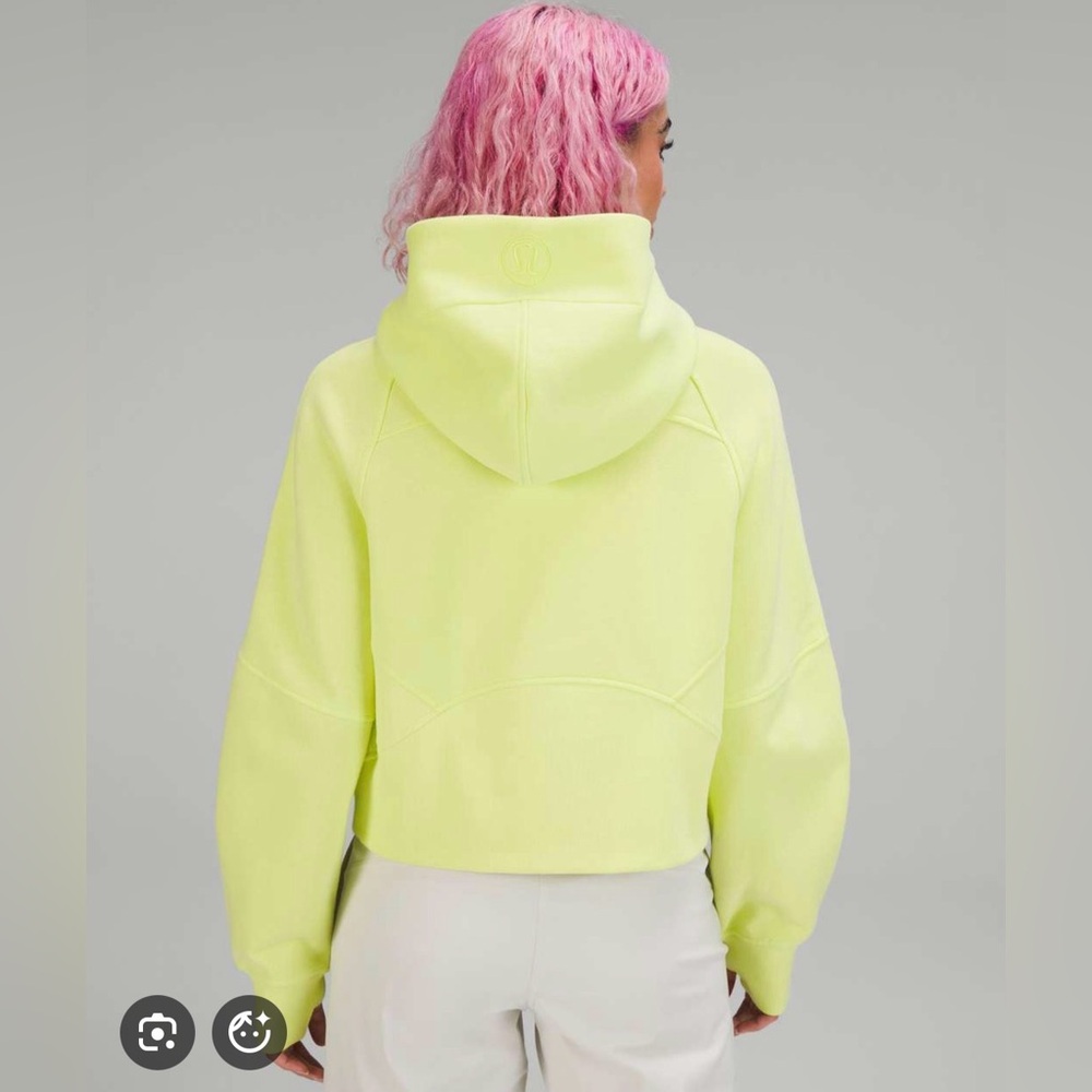 Women’s Lululemon Scuba Oversized Half-zip Hoodie in Electric Lemon size M/L - Picture 2 of 5